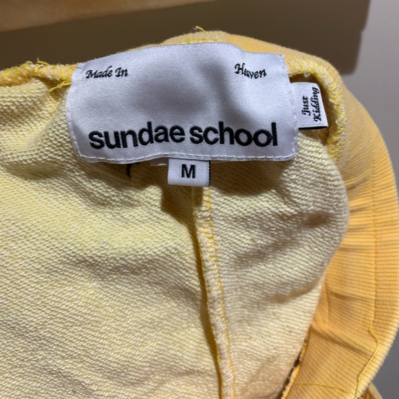 Sundae school yellow sweatshorts - Picture 6 of 6